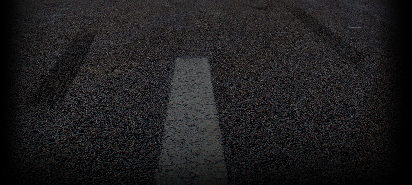 Automobile de sport sur route